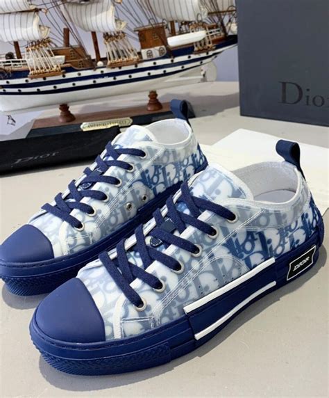 christian dior low top sneaker|dior b23 low top oblique.